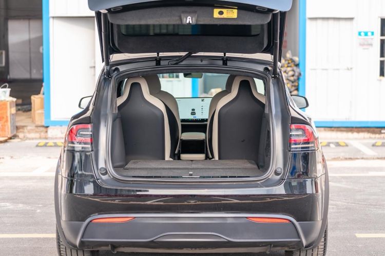 Used Tesla Model X 2023 Three-Motor All-Wheel-Drive Plaid Version Trunk