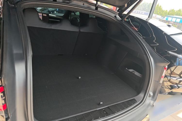 Used Tesla Model X 2023 Dual-Motor All-Wheel-Drive Version Trunk