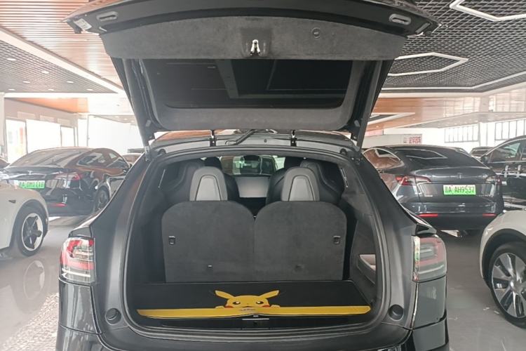Used Tesla Model X 2023 Dual-Motor All-Wheel-Drive Version Trunk