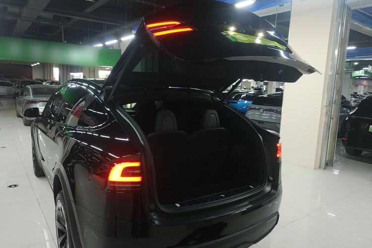 Used Tesla Model X 2023 Three-Motor All-Wheel-Drive Plaid Version Trunk