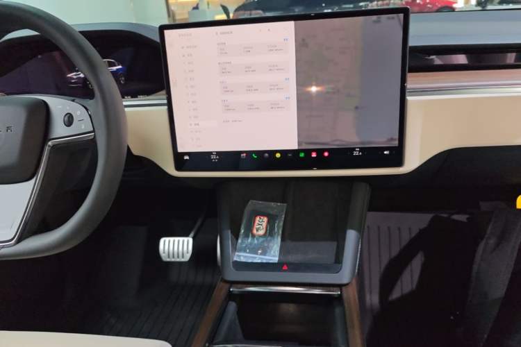 Used Tesla Model X 2023 Dual-Motor All-Wheel-Drive Version Audio And AC Panel