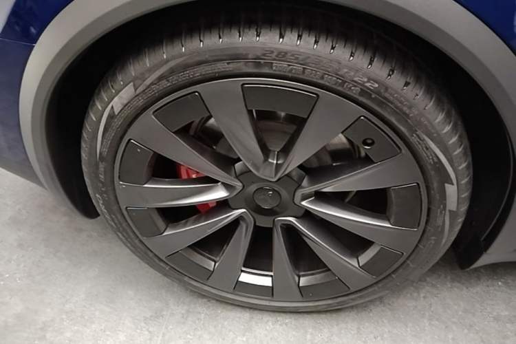 Used Tesla Model X 2023 Dual-Motor All-Wheel-Drive Version Exterior 5