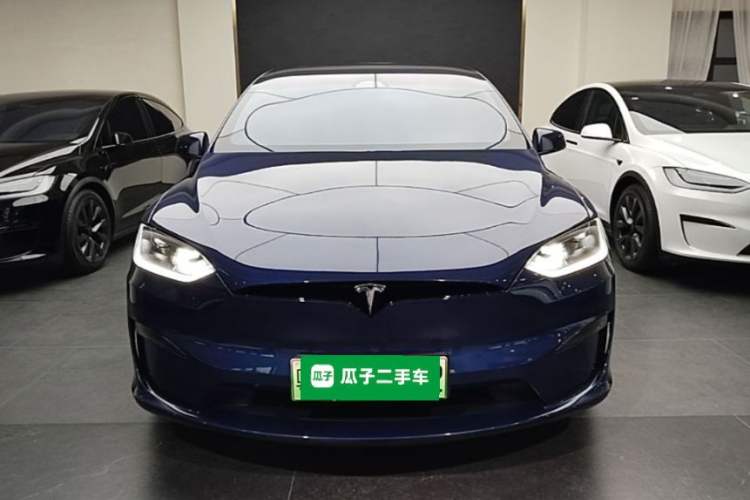Used Tesla Model X 2023 Dual-Motor All-Wheel-Drive Version Front