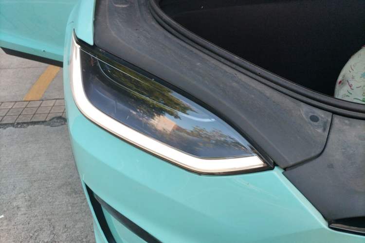 Used Tesla Model X 2023 Three-Motor All-Wheel-Drive Plaid Version Right Front Headlight