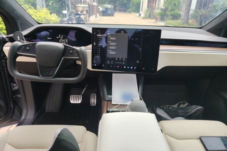 Used Tesla Model X 2023 Dual-Motor All-Wheel-Drive Version Center Console