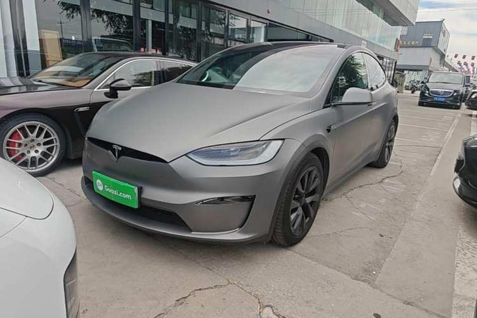 Tesla Model X 2023