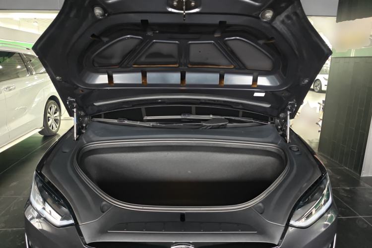 Used Tesla Model X 2023 Three-Motor All-Wheel-Drive Plaid Version Engine Bay