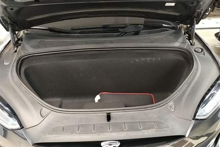 Used Tesla Model X 2023 Dual-Motor All-Wheel-Drive Version Engine Bay
