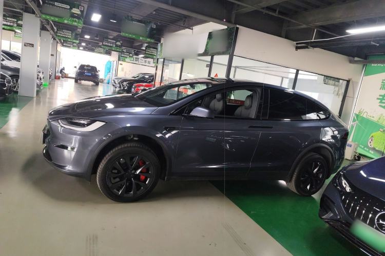 Used Tesla Model X 2023 Three-Motor All-Wheel-Drive Plaid Version Exterior 3