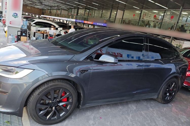 Used Tesla Model X 2023 Three-Motor All-Wheel-Drive Plaid Version Exterior 4