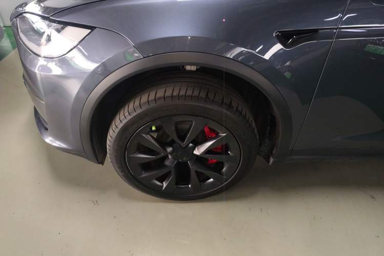 Used Tesla Model X 2023 Three-Motor All-Wheel-Drive Plaid Version Exterior 7