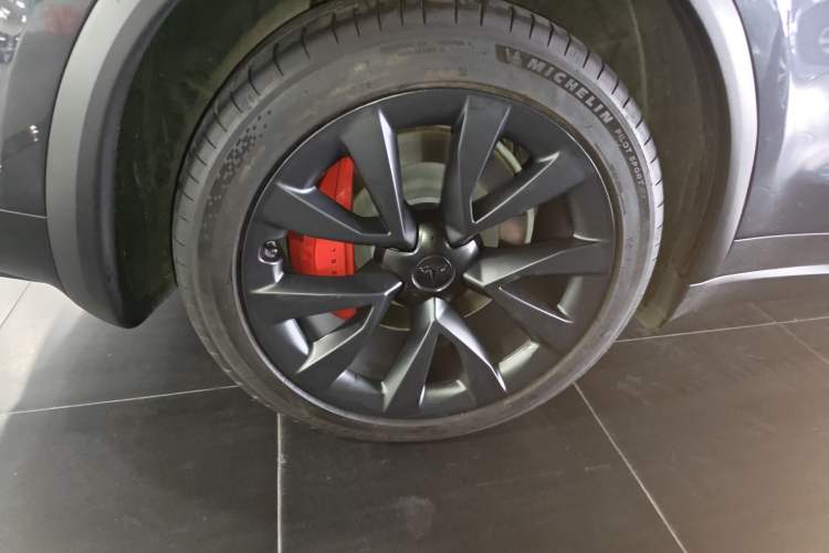 Used Tesla Model X 2023 Three-Motor All-Wheel-Drive Plaid Version Exterior 8