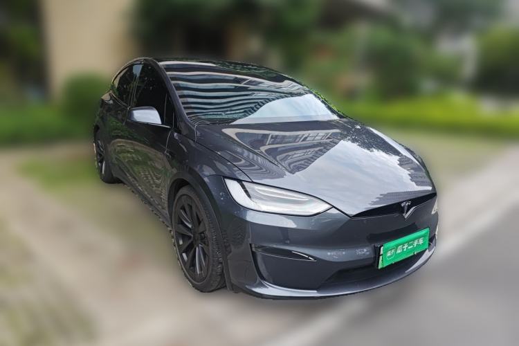 Used Tesla Model X 2023 Dual-Motor All-Wheel-Drive Version Front Right 45 Deg