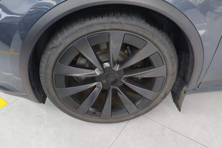 Used Tesla Model X 2023 Dual-Motor All-Wheel-Drive Version Left Front Wheel Hub