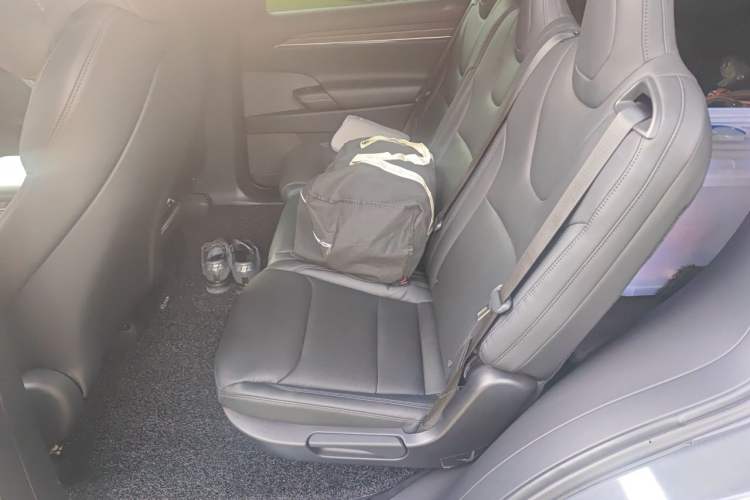 Used Tesla Model X 2023 Dual-Motor All-Wheel-Drive Version Left Rear Seat
