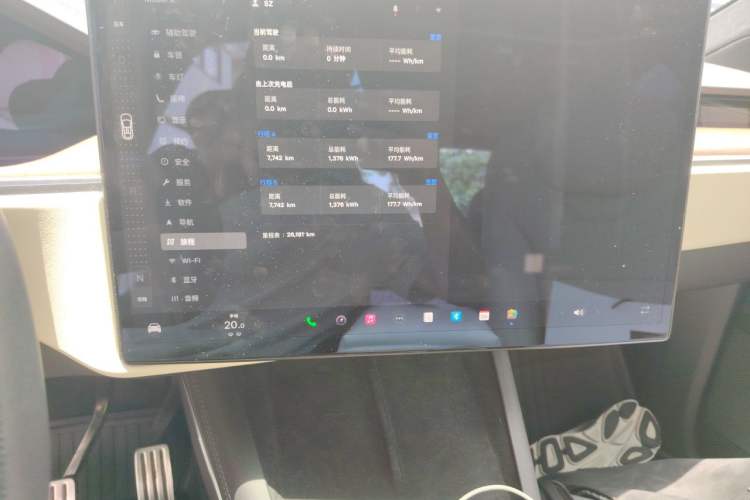 Used Tesla Model X 2023 Dual-Motor All-Wheel-Drive Version Odometer Close Up