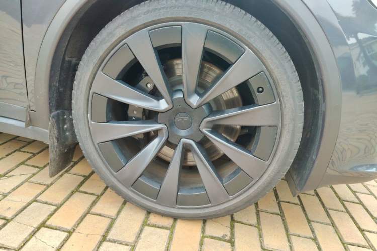 Used Tesla Model X 2023 Dual-Motor All-Wheel-Drive Version Right Front Wheel Hub