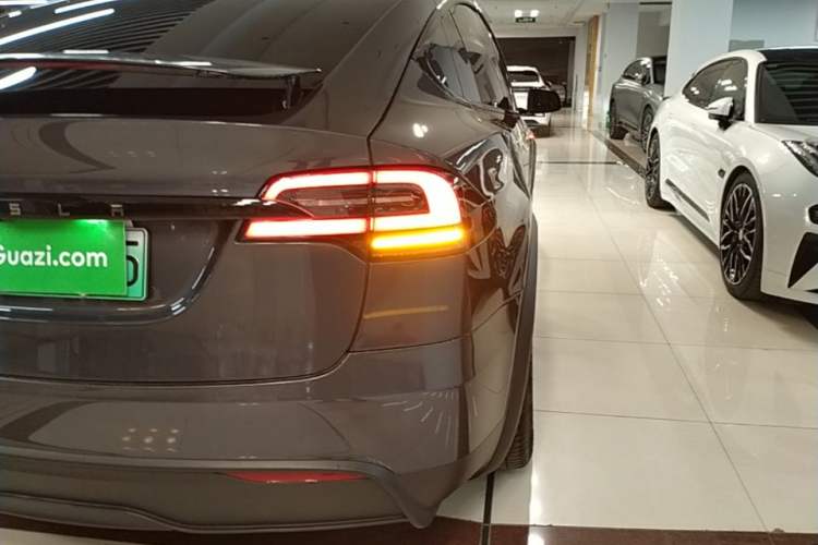 Used Tesla Model X 2023 Dual-Motor All-Wheel-Drive Version Right Rear Taillight
