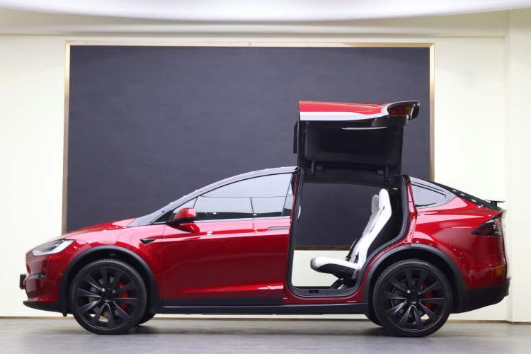 Used Tesla Model X 2023 Three-Motor All-Wheel-Drive Plaid Version Exterior 5
