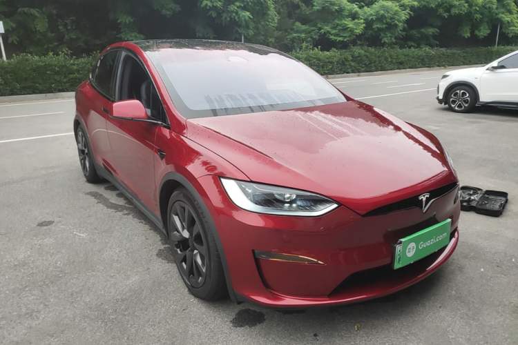 Used Tesla Model X 2023 Dual-Motor All-Wheel-Drive Version Front Right 45 Deg