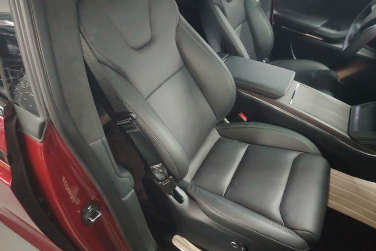 Used Tesla Model X 2023 Dual-Motor All-Wheel-Drive Version Right Front Seat