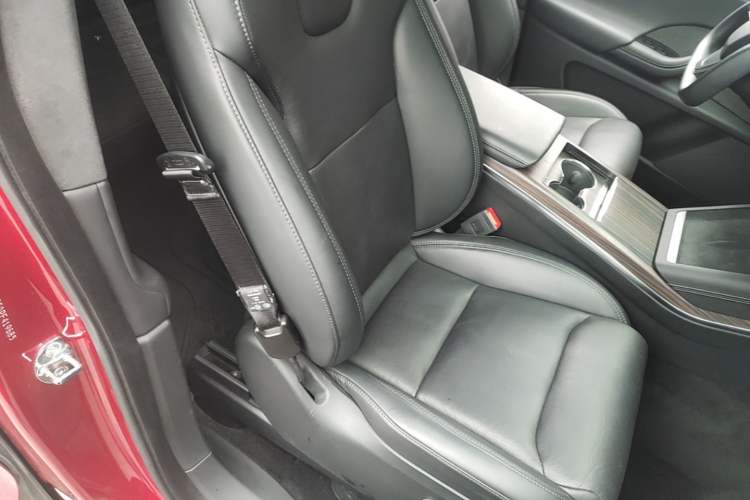 Used Tesla Model X 2023 Dual-Motor All-Wheel-Drive Version Right Front Seat