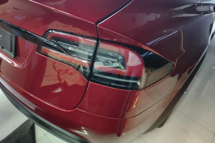 Used Tesla Model X 2023 Dual-Motor All-Wheel-Drive Version Right Rear Taillight