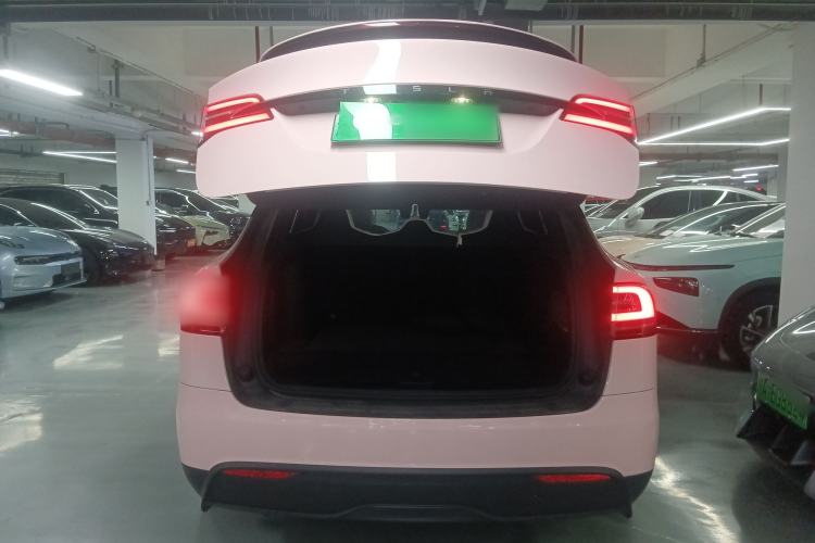 Used Tesla Model X 2023 Dual-Motor All-Wheel-Drive Version Trunk