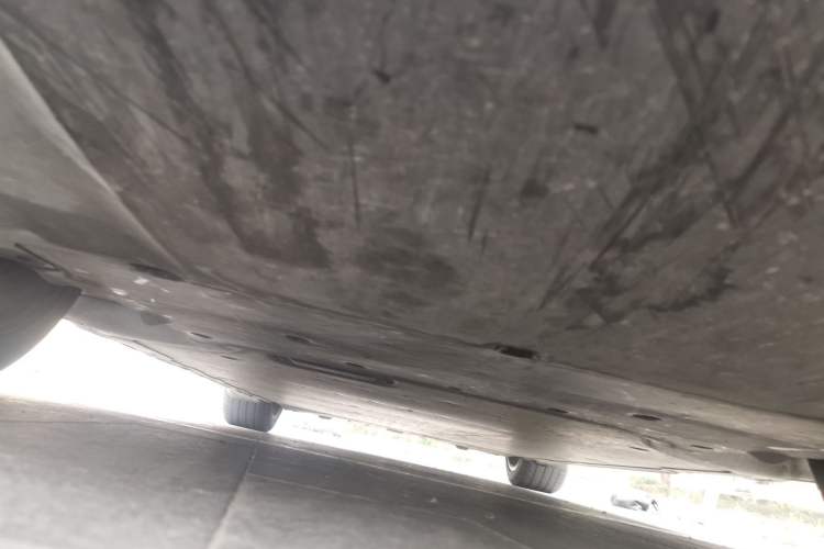 Used Tesla Model X 2023 Dual-Motor All-Wheel-Drive Version Chassis Front