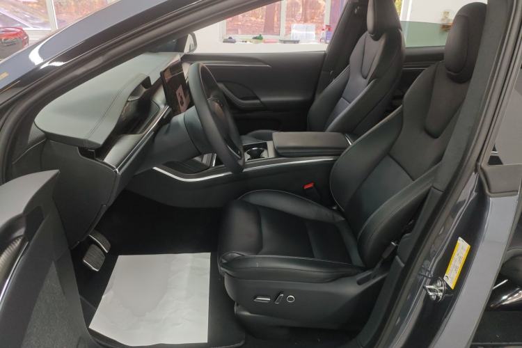 Used Tesla Model X 2023 Three-Motor All-Wheel-Drive Plaid Version Left Front Seat