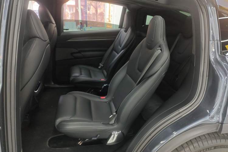 Used Tesla Model X 2023 Three-Motor All-Wheel-Drive Plaid Version Left Rear Seat