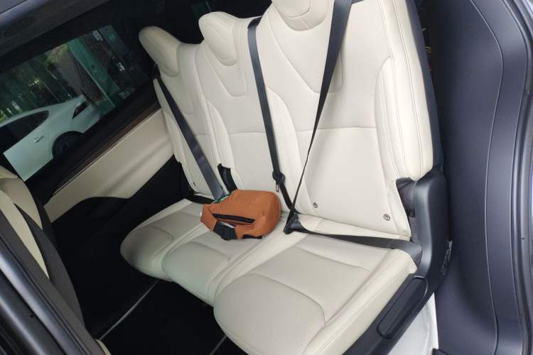 Used Tesla Model X 2023 Dual-Motor All-Wheel-Drive Version Left Rear Seat