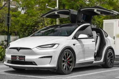 Used Tesla Model X 2023 Three-Motor All-Wheel-Drive Plaid Version