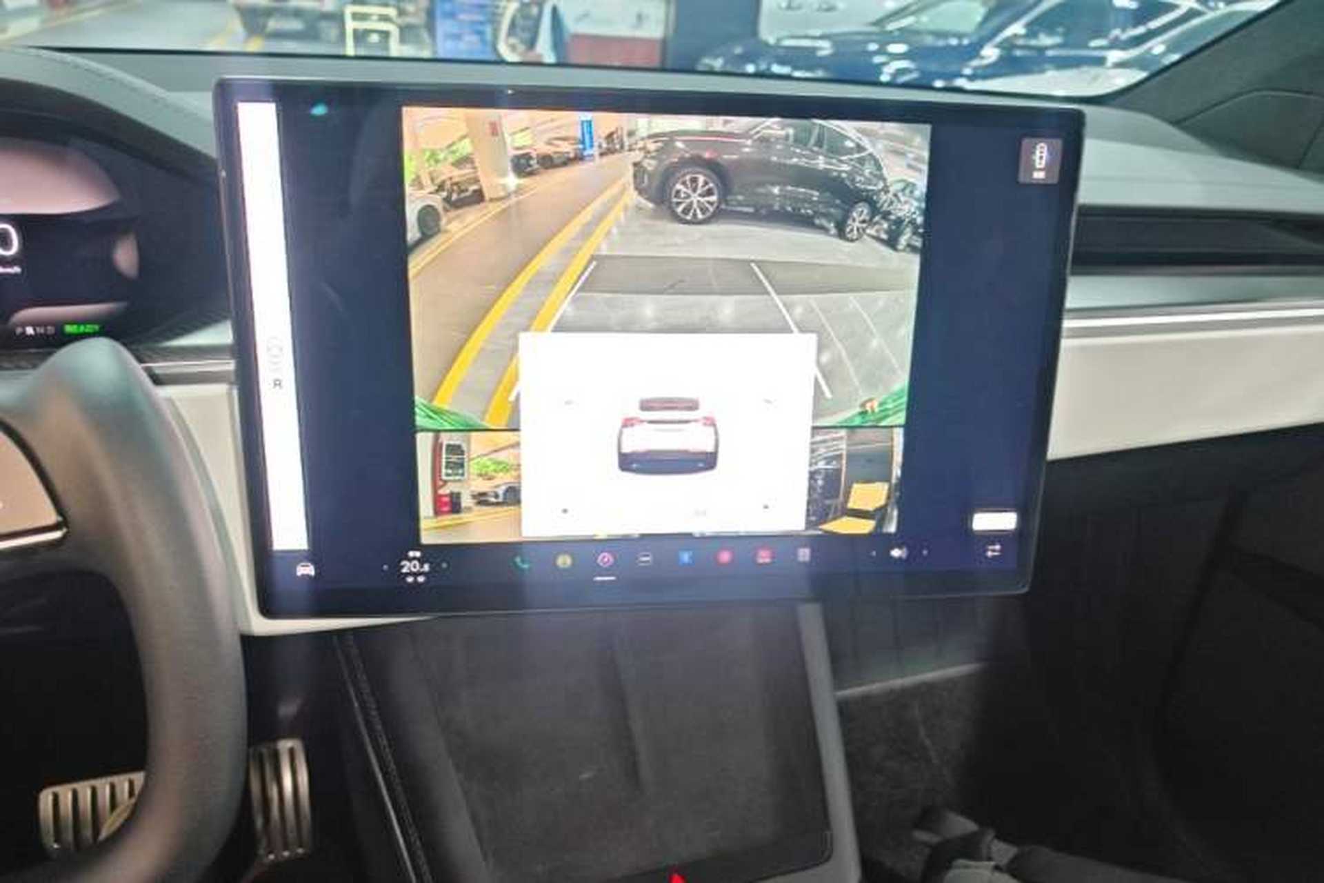 Used Tesla Model X 2023 Three-Motor All-Wheel-Drive Plaid Version Audio And AC Panel