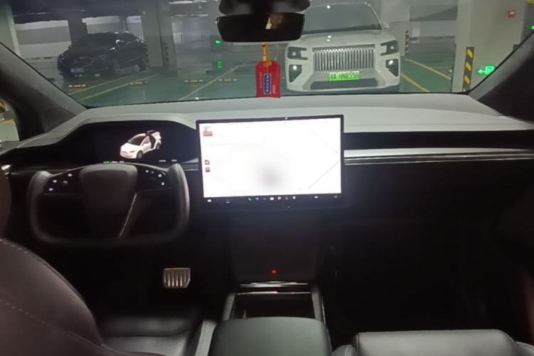Used Tesla Model X 2023 Three-Motor All-Wheel-Drive Plaid Version Center Console