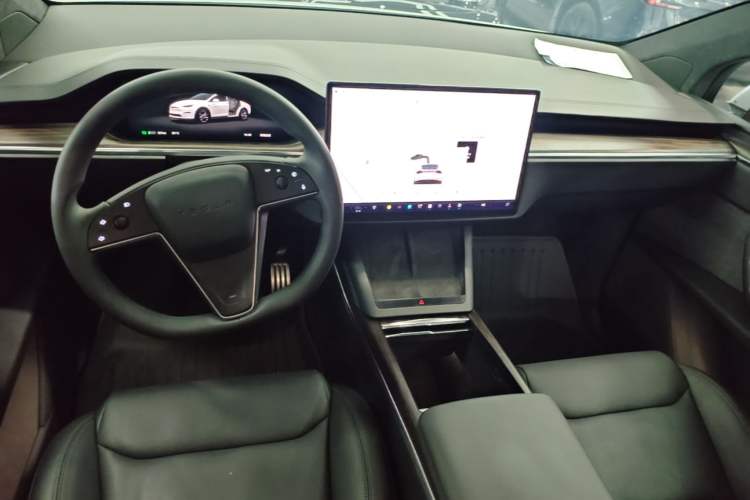 Used Tesla Model X 2023 Dual-Motor All-Wheel-Drive Version Center Console