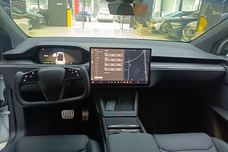Used Tesla Model X 2023 Three-Motor All-Wheel-Drive Plaid Version Center Console