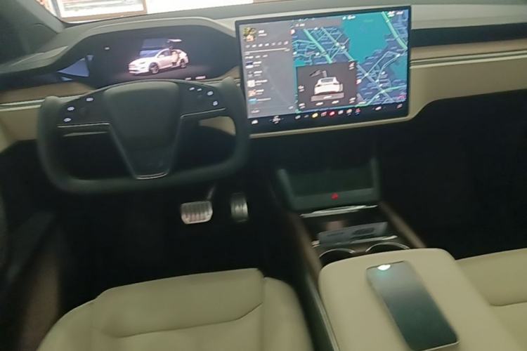 Used Tesla Model X 2023 Dual-Motor All-Wheel-Drive Version Center Console