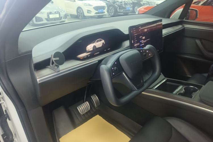 Used Tesla Model X 2023 Dual-Motor All-Wheel-Drive Version Center Console