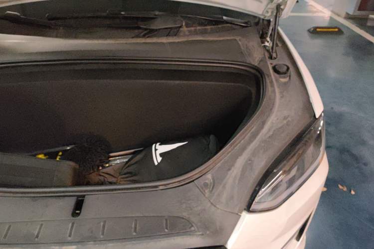 Used Tesla Model X 2023 Dual-Motor All-Wheel-Drive Version Engine Bay Left