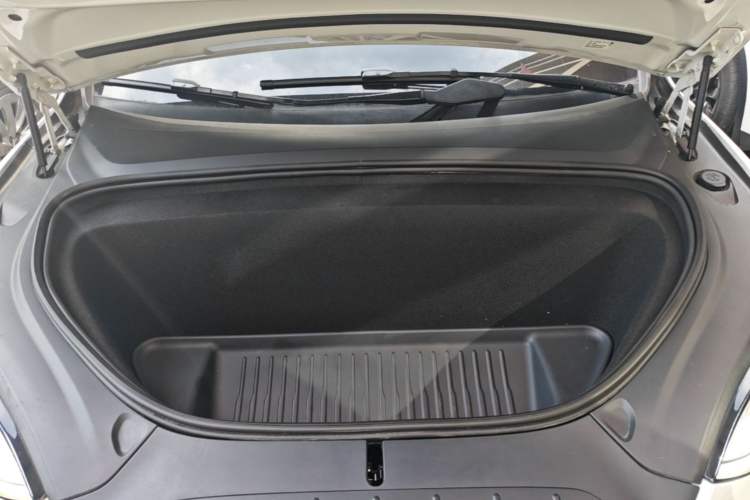 Used Tesla Model X 2023 Dual-Motor All-Wheel-Drive Version Engine Bay