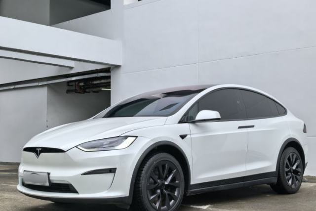 Used Tesla Model X 2023 Dual-Motor All-Wheel-Drive Version