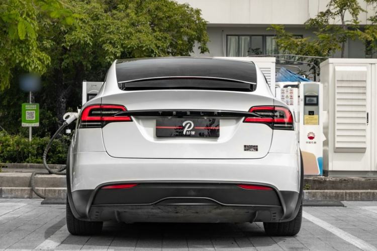 Used Tesla Model X 2023 Three-Motor All-Wheel-Drive Plaid Version Exterior 1