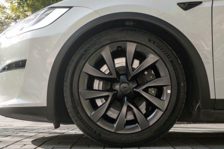 Used Tesla Model X 2023 Dual-Motor All-Wheel-Drive Version Exterior 11