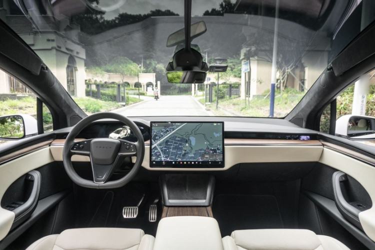 Used Tesla Model X 2023 Dual-Motor All-Wheel-Drive Version Exterior 2