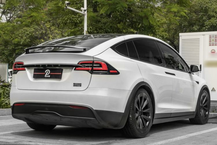 Used Tesla Model X 2023 Three-Motor All-Wheel-Drive Plaid Version Exterior 3