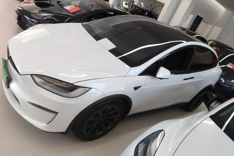 Used Tesla Model X 2023 Three-Motor All-Wheel-Drive Plaid Version Exterior 3