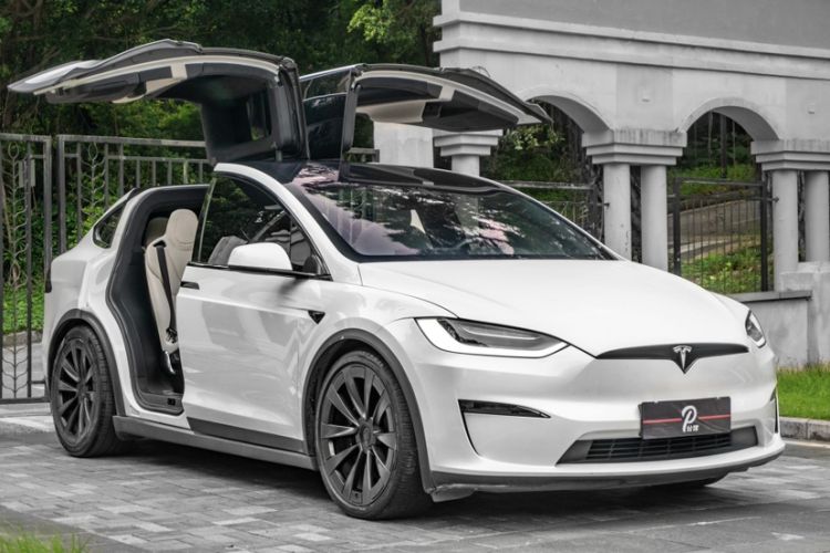 Used Tesla Model X 2023 Dual-Motor All-Wheel-Drive Version Exterior 6