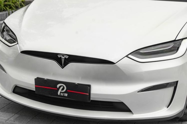 Used Tesla Model X 2023 Three-Motor All-Wheel-Drive Plaid Version Exterior 6