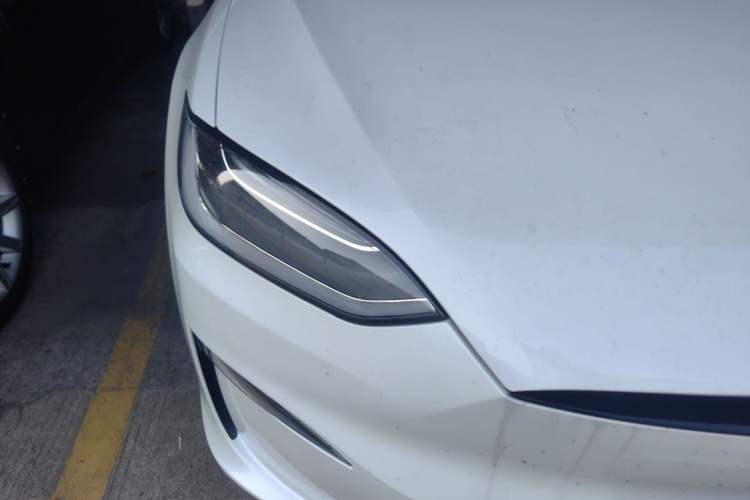 Used Tesla Model X 2023 Dual-Motor All-Wheel-Drive Version Exterior 6